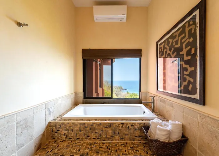 Casa Rosa- Luxury Ocean View 3 Bedroom Сasa de vacaciones