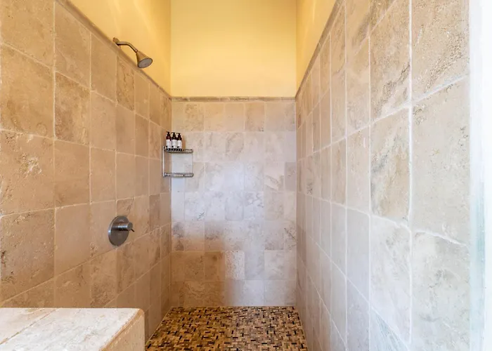 Casa Rosa- Luxury Ocean View 3 Bedroom Сasa de vacaciones